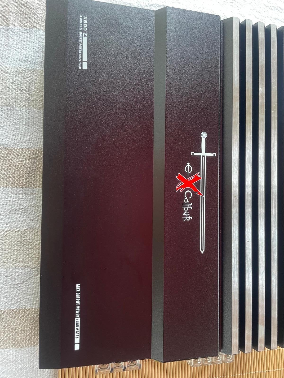Excalibur X500.4 4-kanaals versterker 2000 watt, Audio, Tv en Foto, Versterkers en Receivers, 120 watt of meer, Ophalen, Overige merken