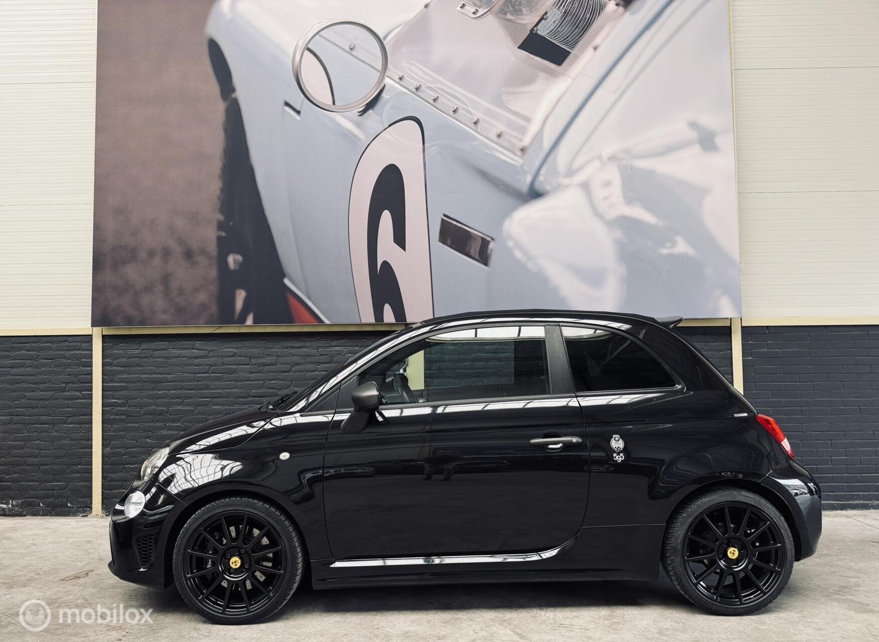 Fiat 500 C Abarth 595 70th Anniversary|BEATS|ALS NIEUW|, Voorwielaandrijving, Zwart, 4 cilinders, Cabriolet