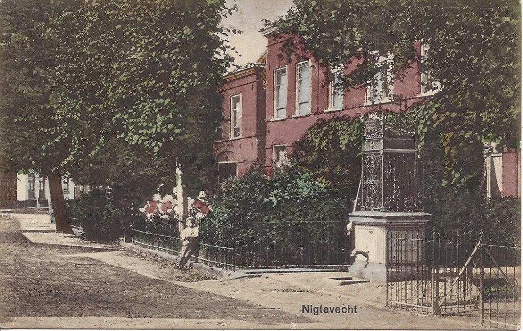 Nigtevecht (Utr.) Dorpsstraat met ventje, hand ingekleurd, Ophalen of Verzenden, Voor 1920, Gelopen, Utrecht