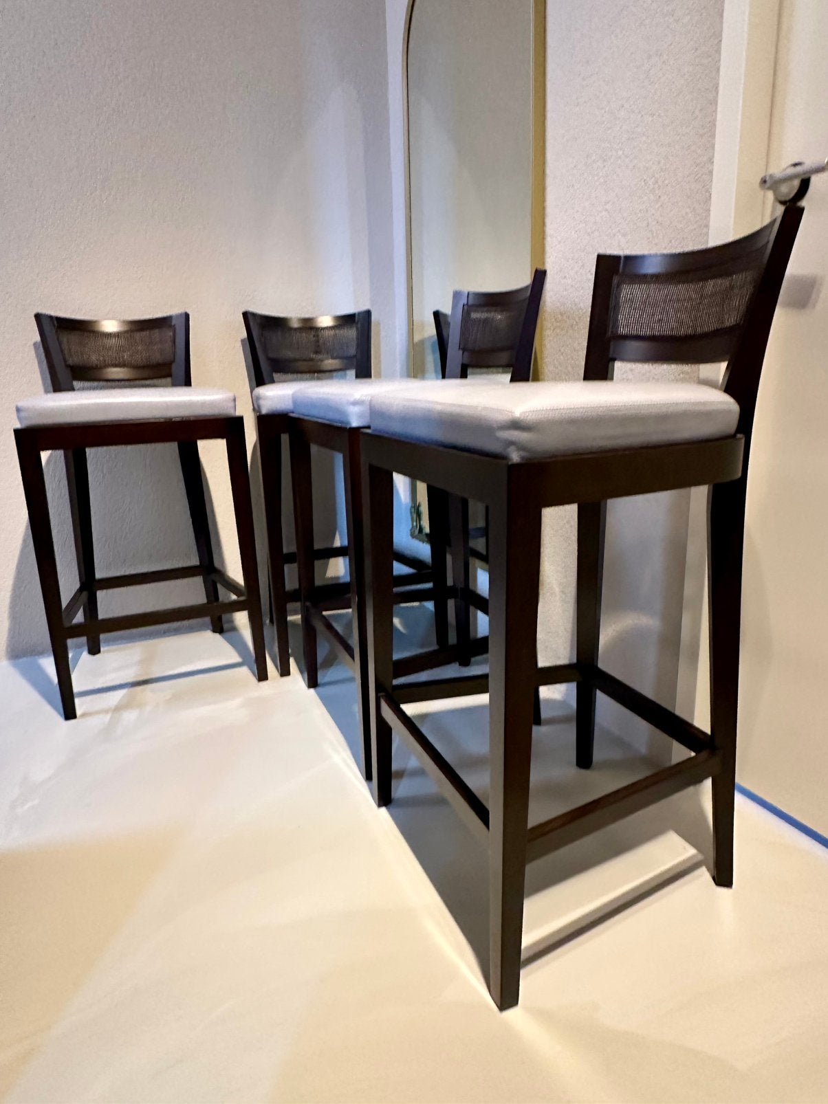 Promemoria Caffè by Romeo Sozzi barkruk barkruk 4 stuks, Ophalen, Gebruikt, Met voetsteun, Hout