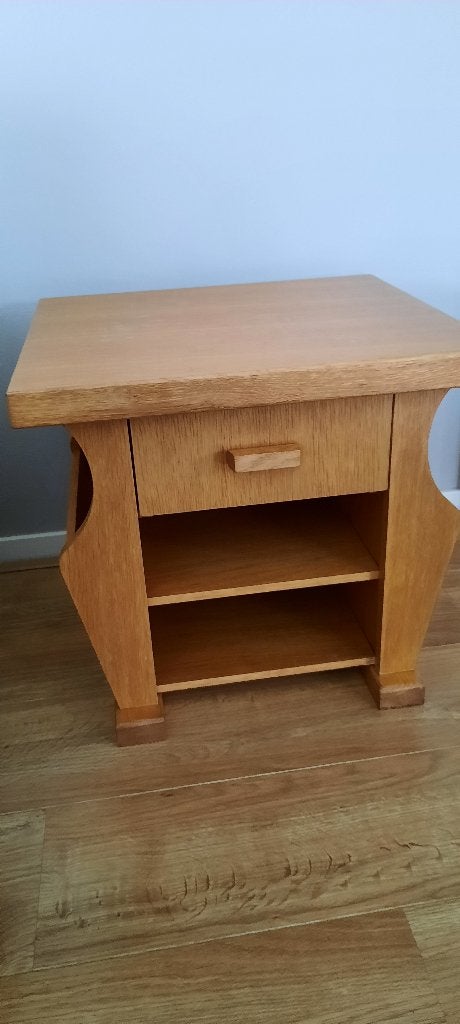 Bijzettafeltje, Minder dan 55 cm, Rond, Zo goed als nieuw, Ophalen