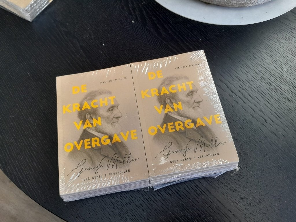 20 exemplaren: Kracht van overgave-George Müller (in folie), Drs. H.J. van Ewijk, Nieuw, Christendom | Protestants, Ophalen of Verzenden