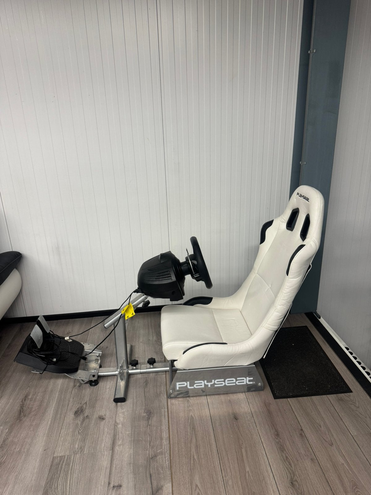 Playseat racing simulatie + TX Racing Wheel Ferrari 458, Spelcomputers en Games, Ophalen, Zo goed als nieuw