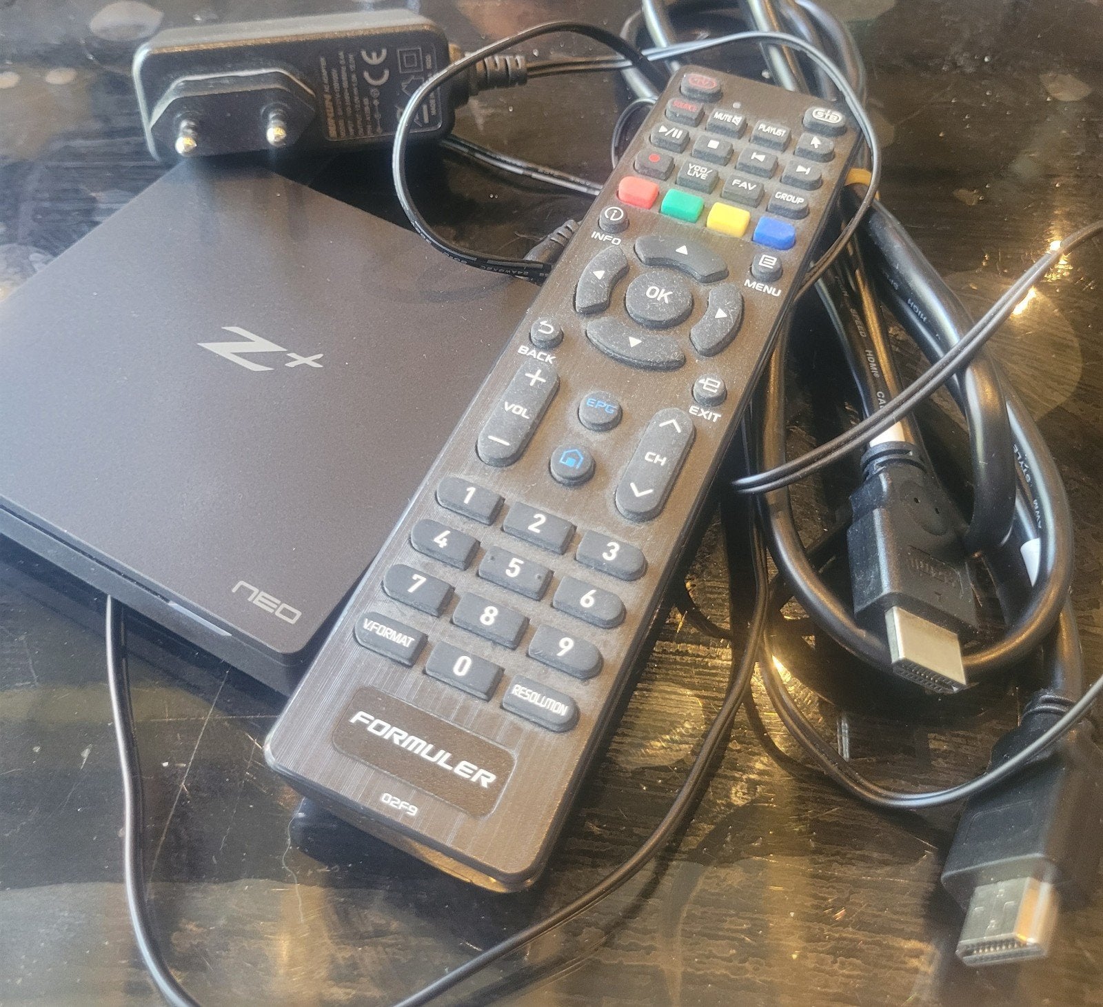 Formuler Z+ Neo IPTV box, complee, Ophalen of Verzenden