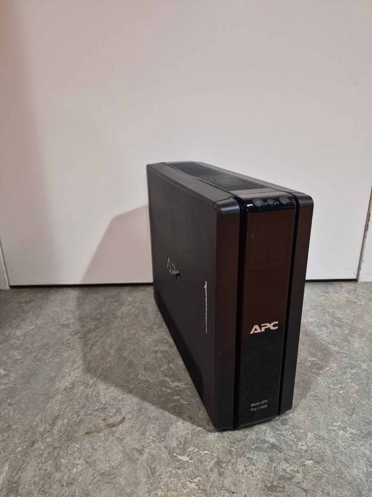 APC Back-UPS Pro 1500 (BR1500GI) - Zonder accu, Ophalen of Verzenden
