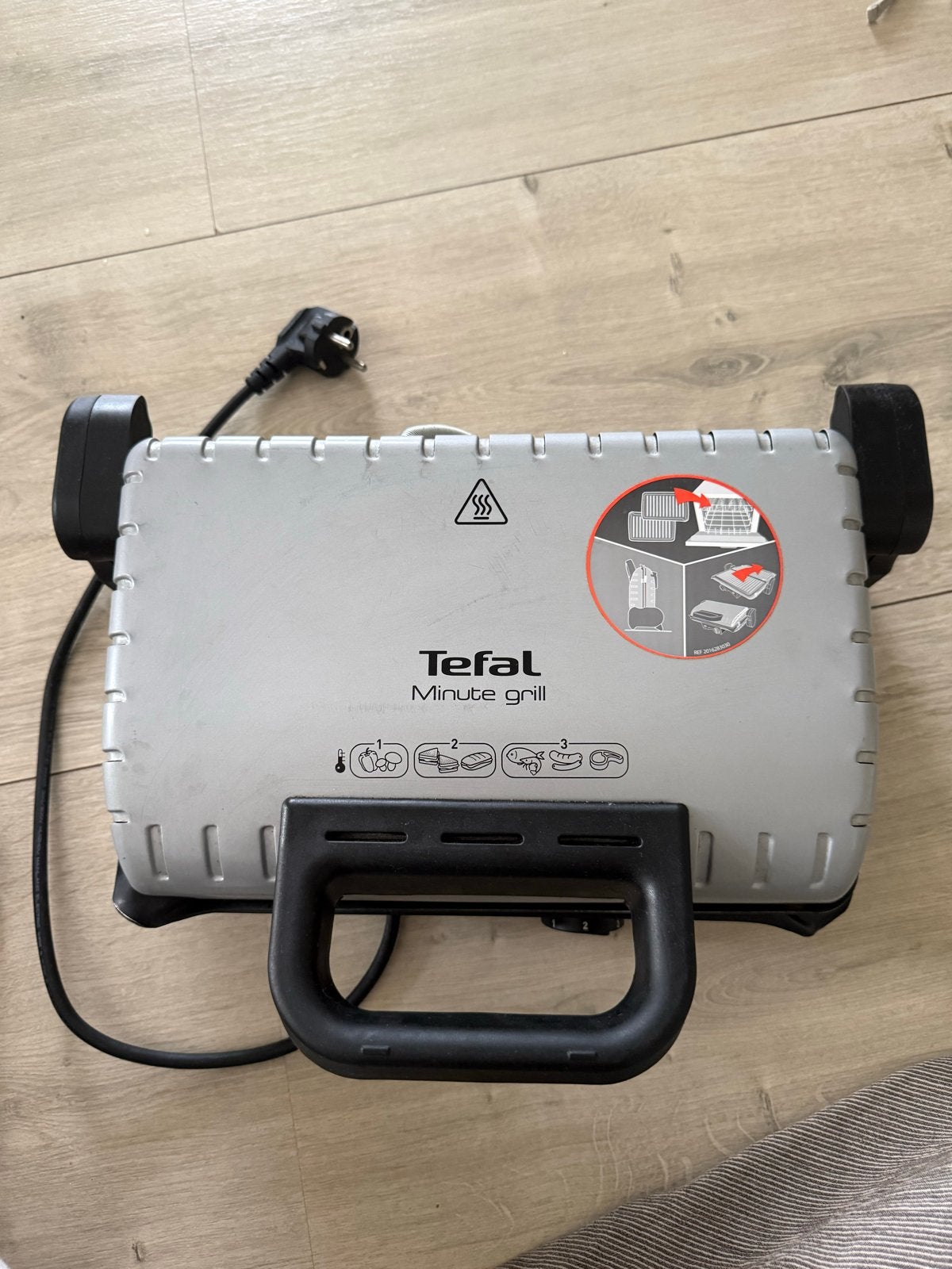 Tefal Minute Grill - Compacte Tafelgrill, Ophalen of Verzenden, Gebruikt, Tafelgrill