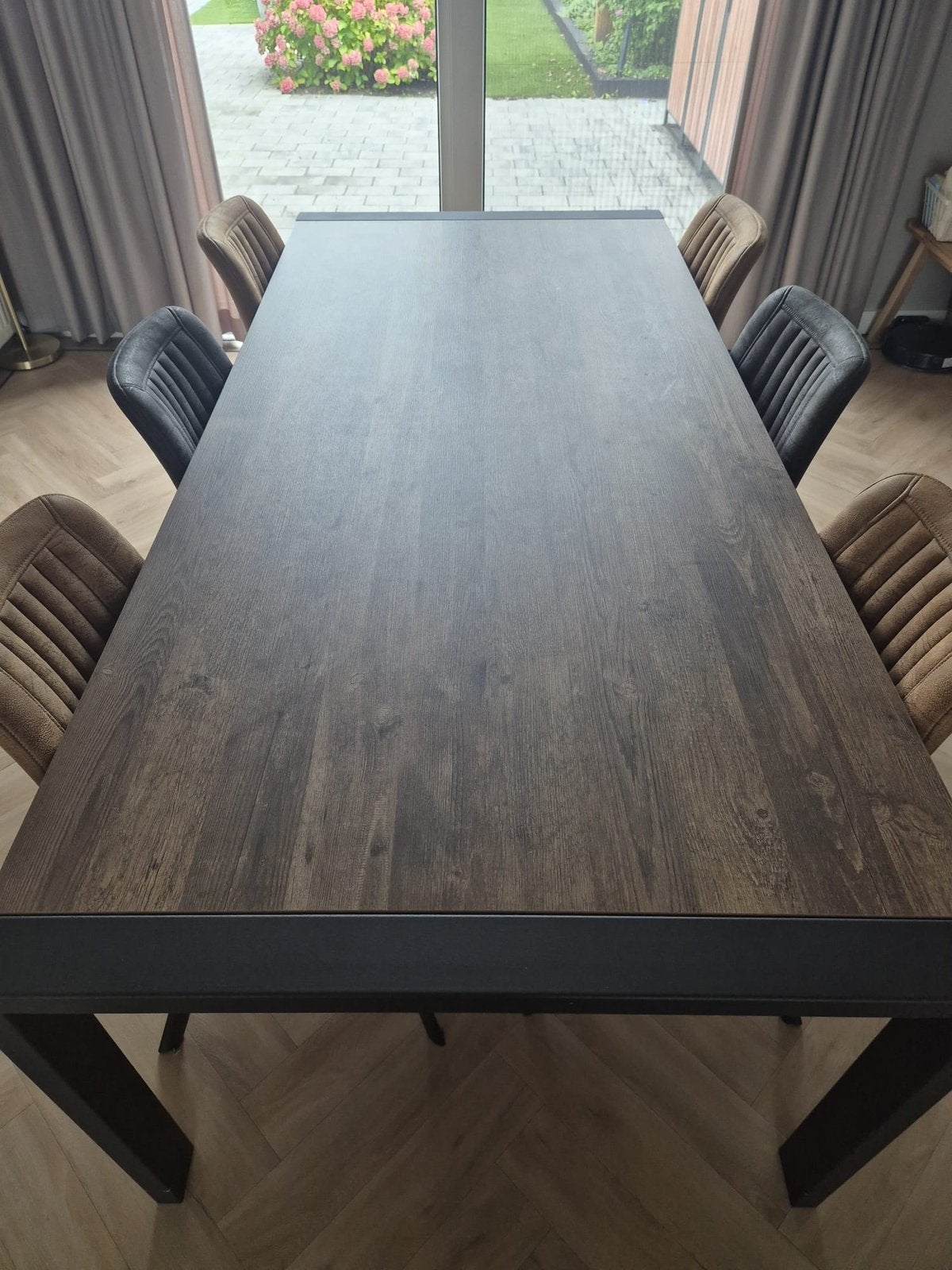 Eetkamertafel (met stoelen) & 2 bijzet tafeltjes, Ophalen, 50 tot 100 cm, Zo goed als nieuw, Vijf personen of meer