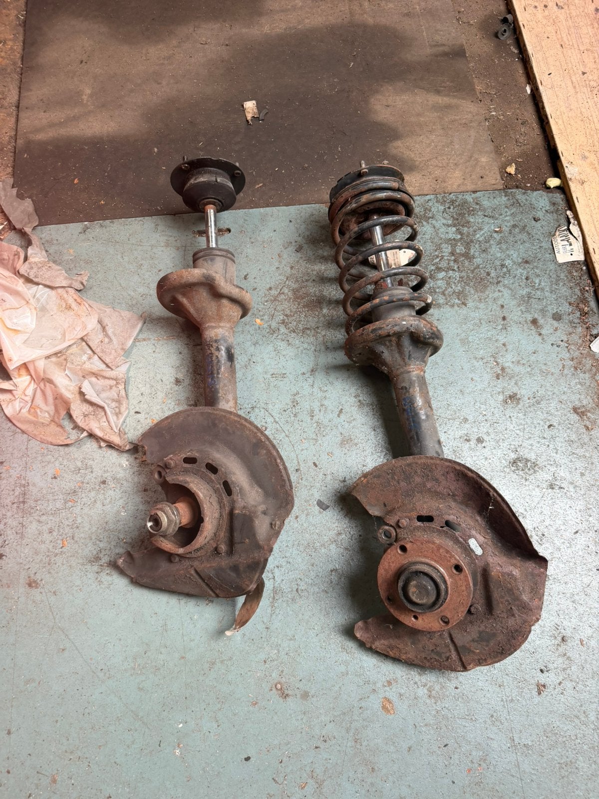 Bmw e30 51mm voorpoten rechtsvoor 320i 325i, Ophalen of Verzenden, Nieuw, BMW