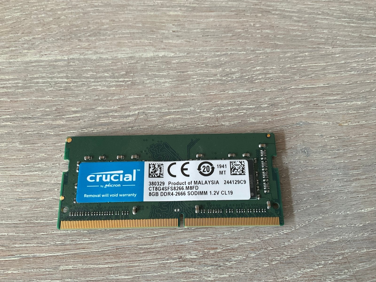 Crucial 8GB DDR4 2666 SODIMM Laptop Geheugen, Computers en Software, RAM geheugen, DDR4, 8 GB, Ophalen of Verzenden, Zo goed als nieuw