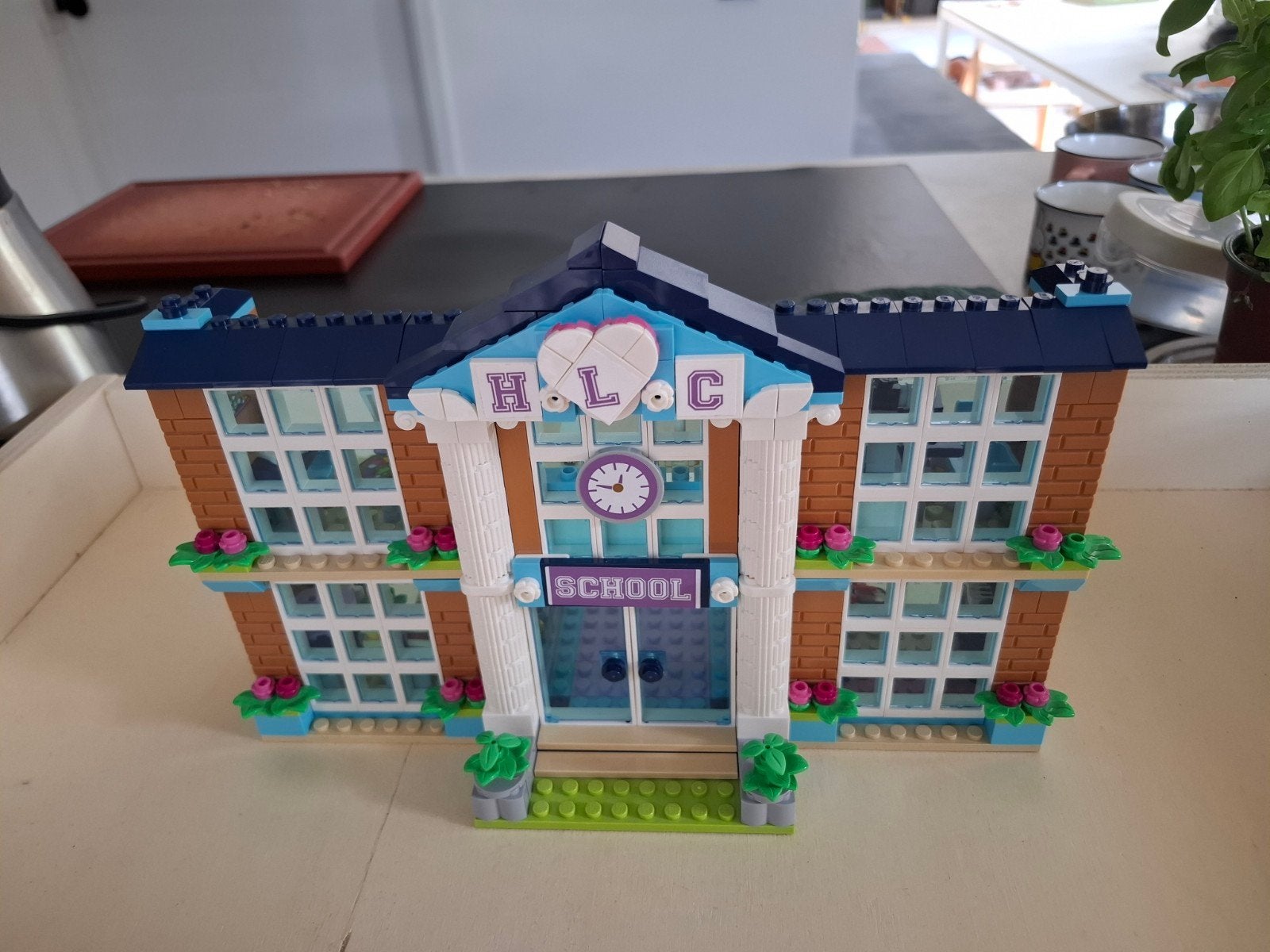LEGO Friends Heartlake City School 41682, Ophalen of Verzenden, Zo goed als nieuw, Overige merken