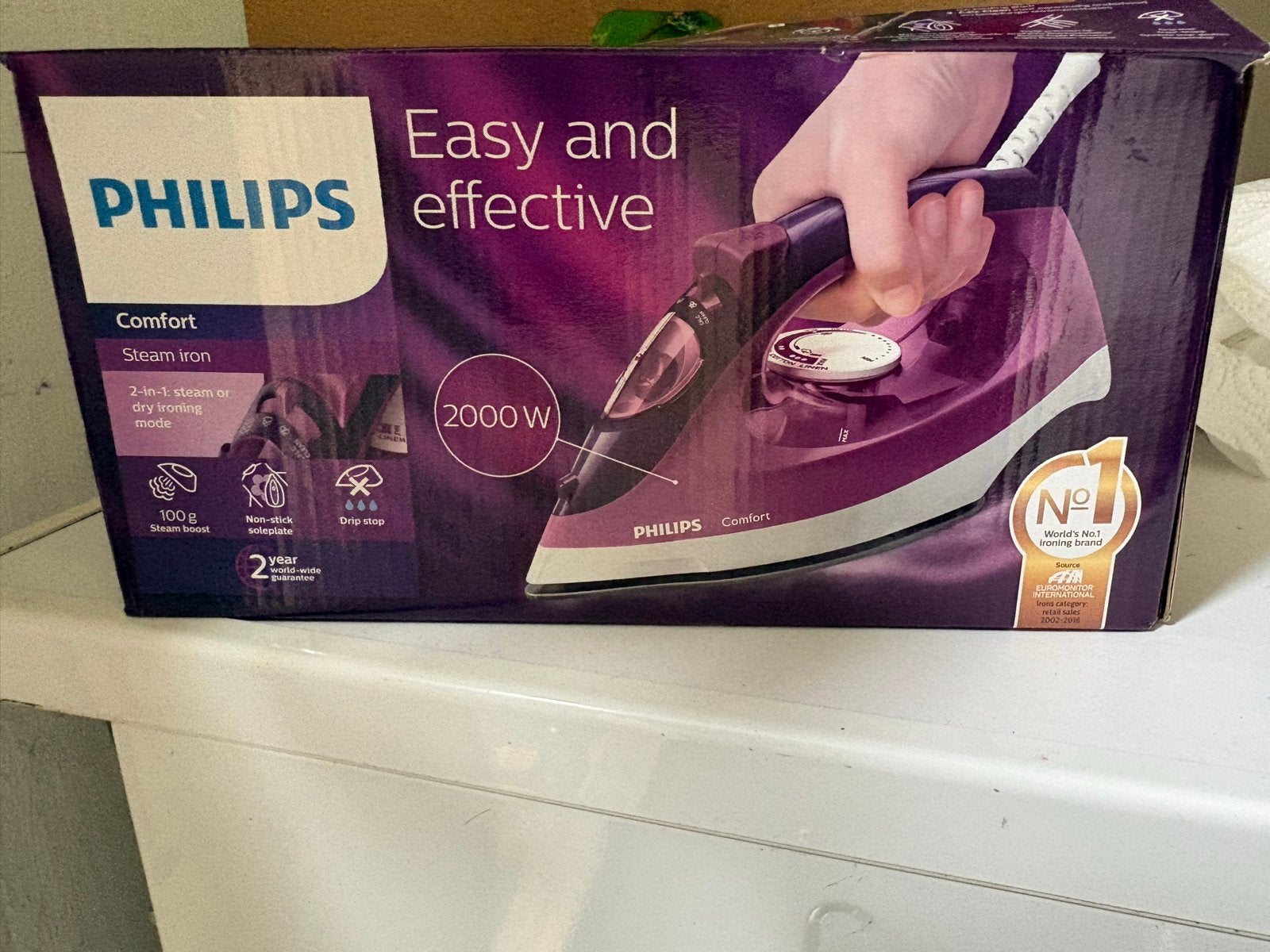 Philips Comfort Stoomstrijkijzer 2000W - Nieuw in doos, Ophalen of Verzenden, Nieuw, Strijkijzer met snoer