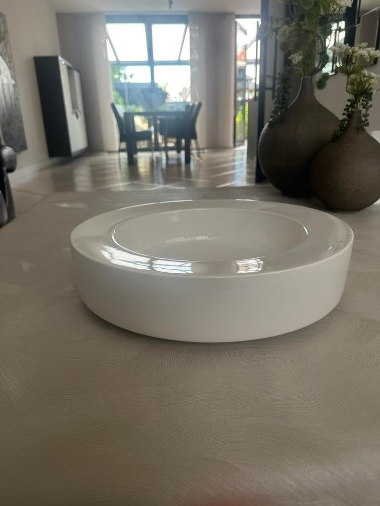 BOB porcelein schaal, Huis en Inrichting, Woonaccessoires | Vazen, Ophalen of Verzenden, Overige kleuren, Glas, Minder dan 50 cm