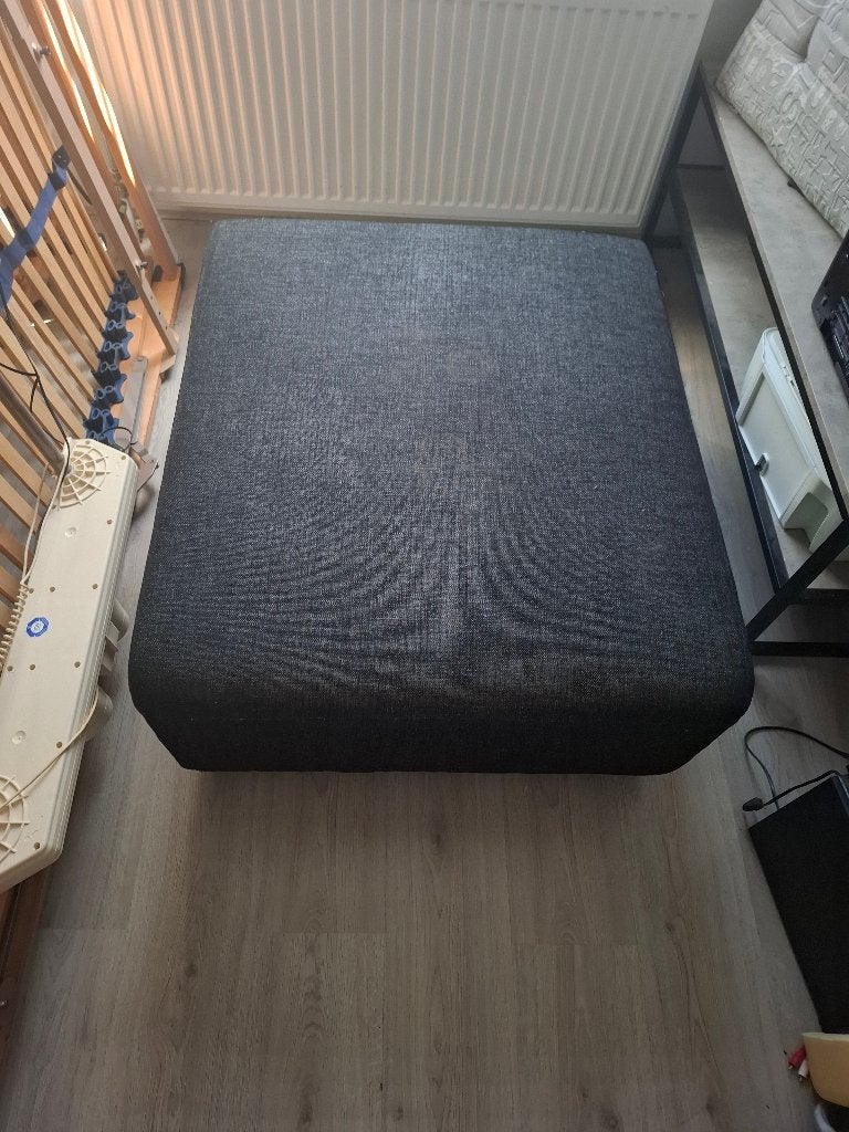 Voetenbank/Hokker met 4 kussens., Ophalen, Vierkant, 75 tot 100 cm, Zo goed als nieuw