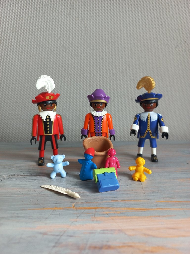 Playmobil (5040) - 3st. Pakjes-Pieten met Cadeautjes (4), Kinderen en Baby's, Complete set, Zo goed als nieuw, Figuren, Family fun