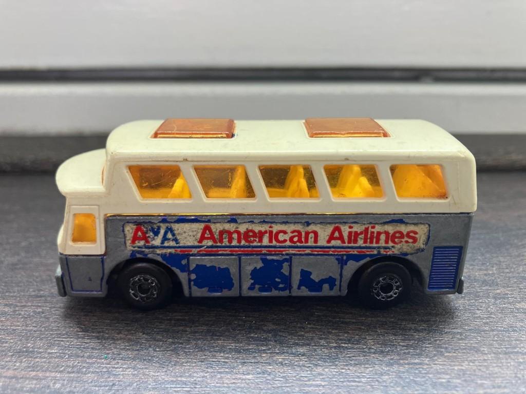 Matchbox No. 65 Airport Coach "American Airlines" | 1977, Ophalen of Verzenden, Gebruikt, Bus of Vrachtwagen