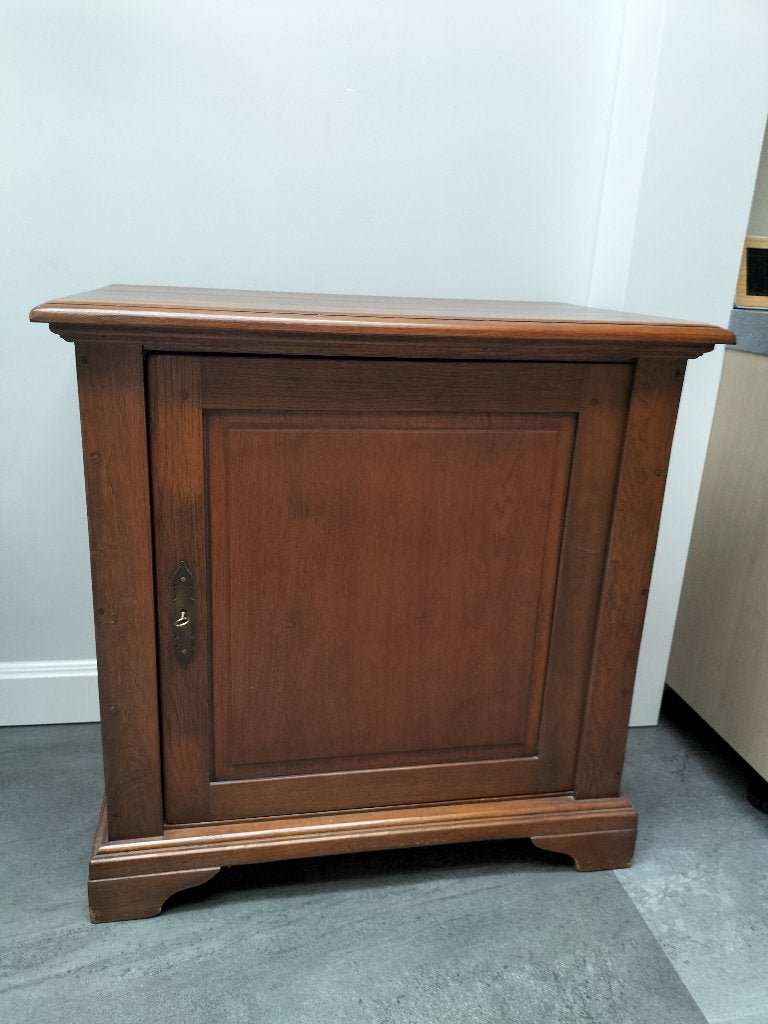 TV-kast, Ophalen, Klassiek, 50 tot 100 cm, Zo goed als nieuw
