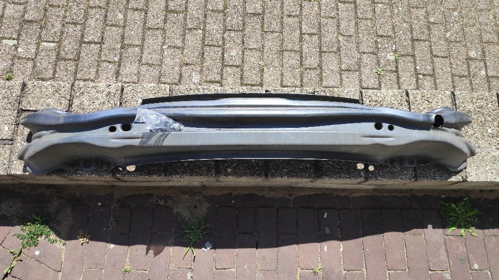 Bumperbalk Volvo V40, Gebruikt, Ophalen of Verzenden, Volvo, Achter