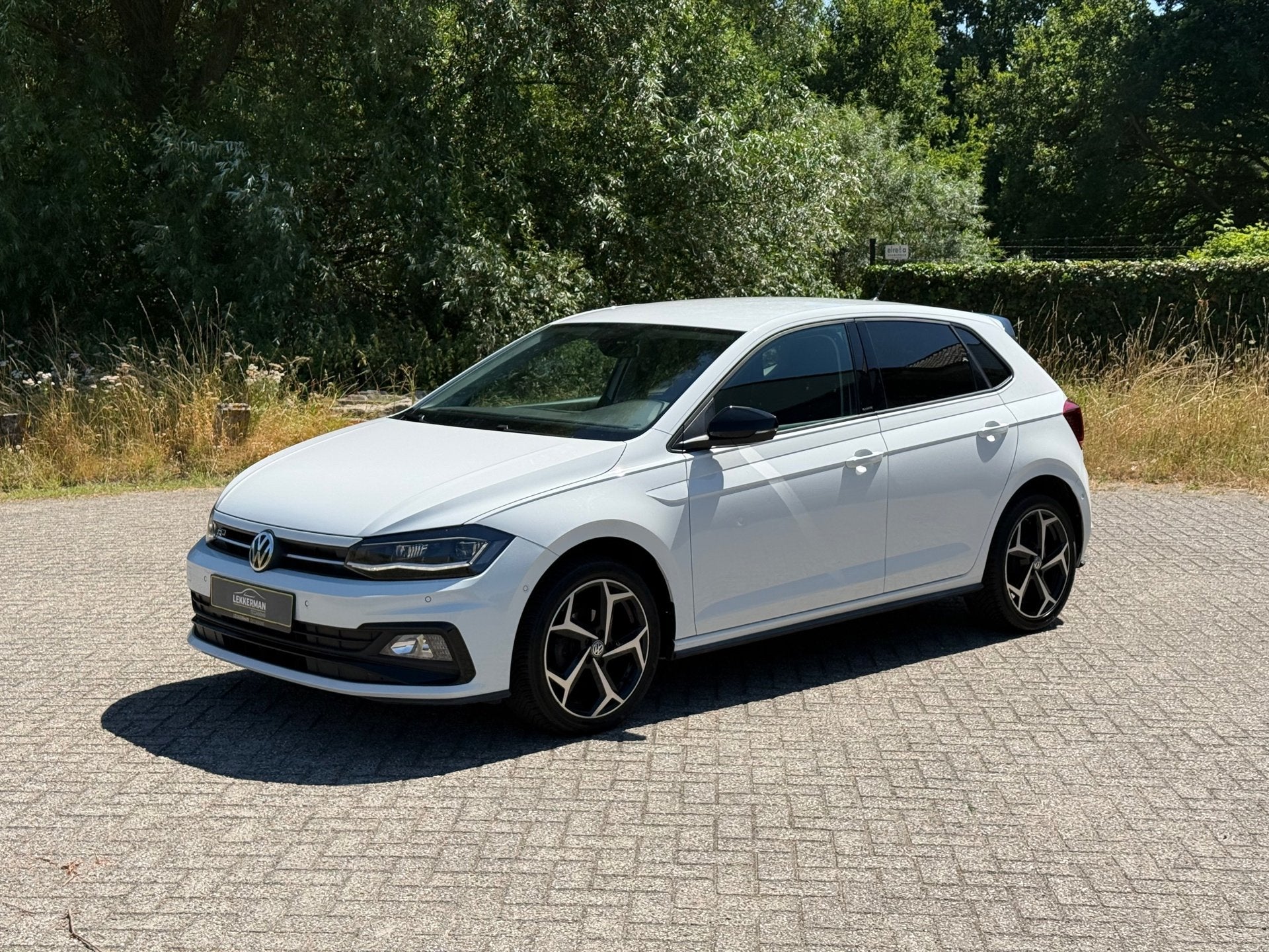 Volkswagen Polo 1.0 R-Line I VIRTUAL DASH I CARPLAY I 1E EIG, Auto's, Volkswagen, Voorwielaandrijving, Gebruikt, 1073 kg, Origineel Nederlands