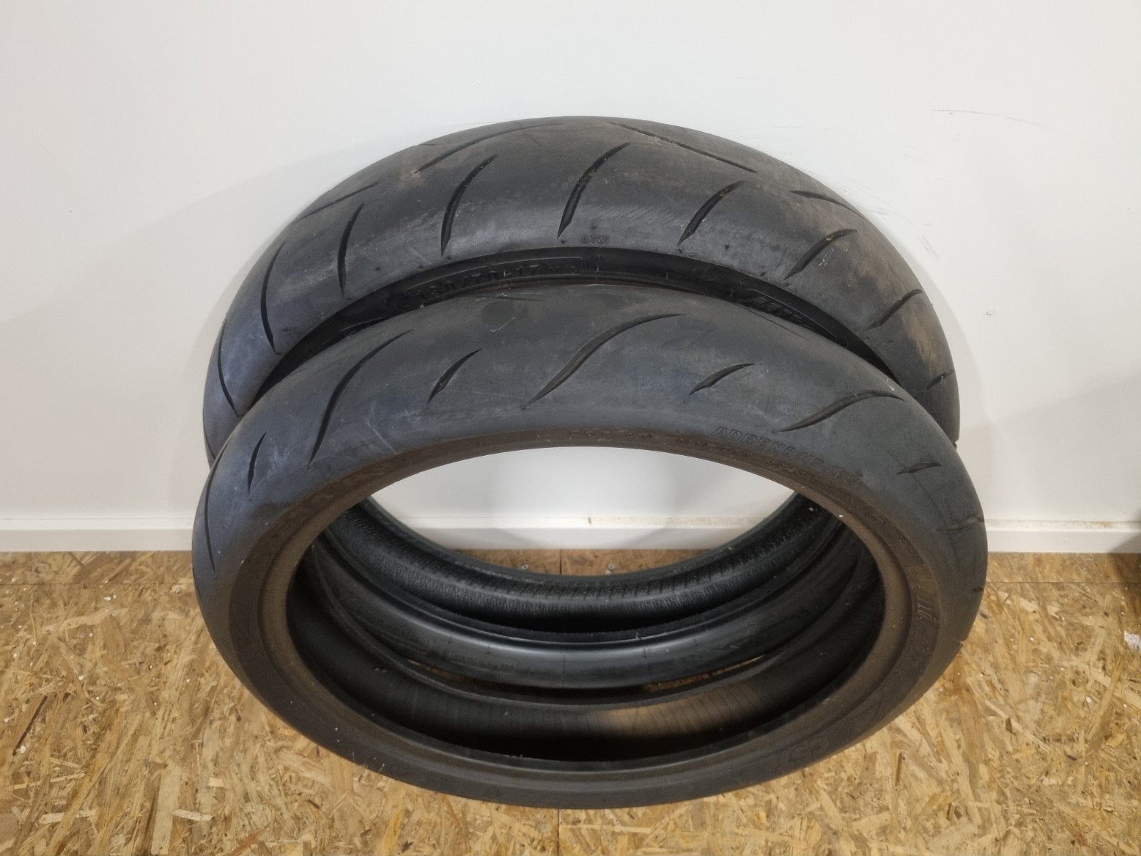 Motorbanden 110-70-17 & 130-70-17 (Mitas/CST), Ophalen of Verzenden, Gebruikt