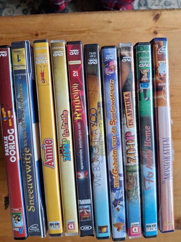 10 kinder dvd., Alle leeftijden, Ophalen of Verzenden, Zo goed als nieuw, Stand-up of Theatershow