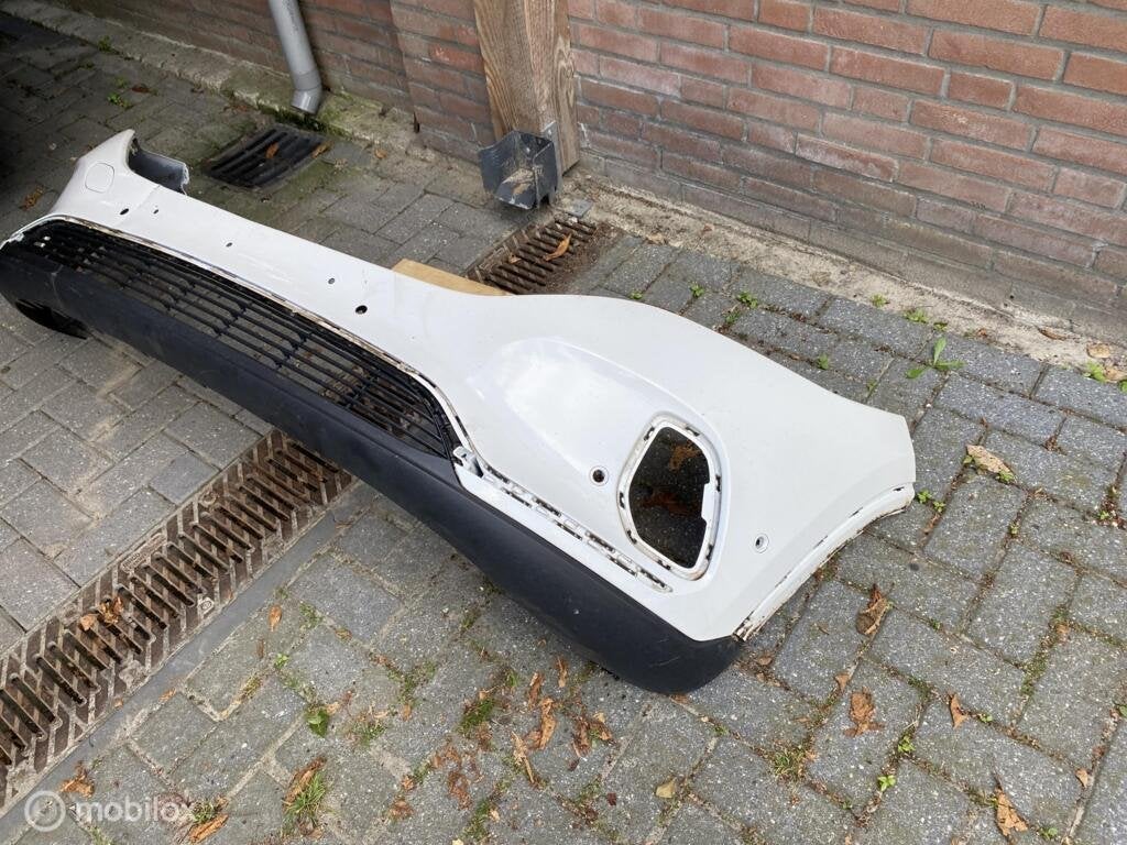 Mercedes EQA ('21->) Voorbumper A2438800200, Gebruikt, Voor, Mercedes-Benz, Ophalen of Verzenden