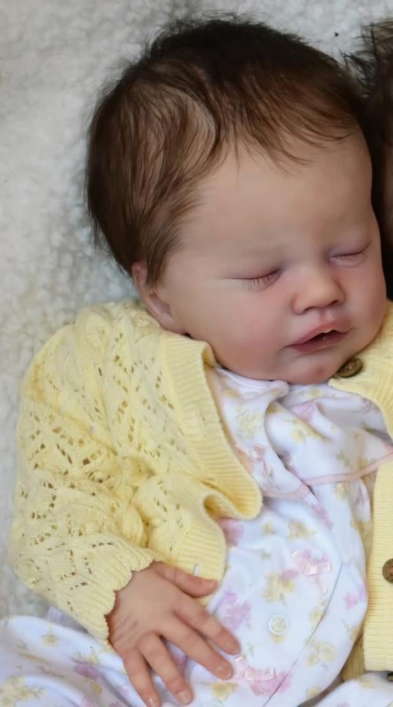 Prachtige reborn baby Kelly Dudley, Verzamelen, Ophalen of Verzenden, Zo goed als nieuw, Babypop, Levensecht of Reborn