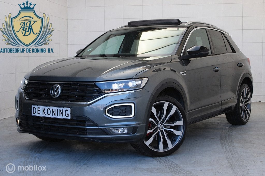 Volkswagen T-Roc 1.5 TSI R-Line PANO MATRIX DODE HOEK, Zwart, 4 cilinders, 150 pk, Bedrijf
