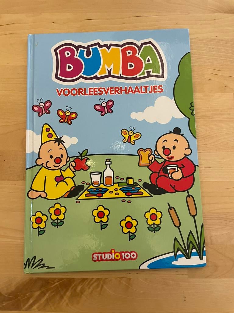 Bumba voorleesverhaaltjes - studio 100, Boeken, Ophalen of Verzenden, Gelezen