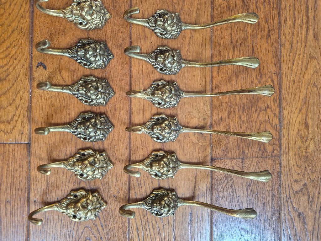 Kapstok haken, leeuwekoppen, Wandkapstok, Ophalen of Verzenden, Zo goed als nieuw, Minder dan 100 cm