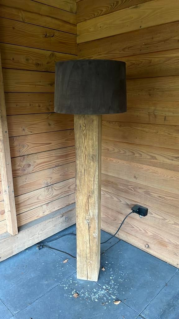 Vloerlamp eiken, Huis en Inrichting, Lampen | Vloerlampen, Ophalen, Zo goed als nieuw, Hout, 150 tot 200 cm