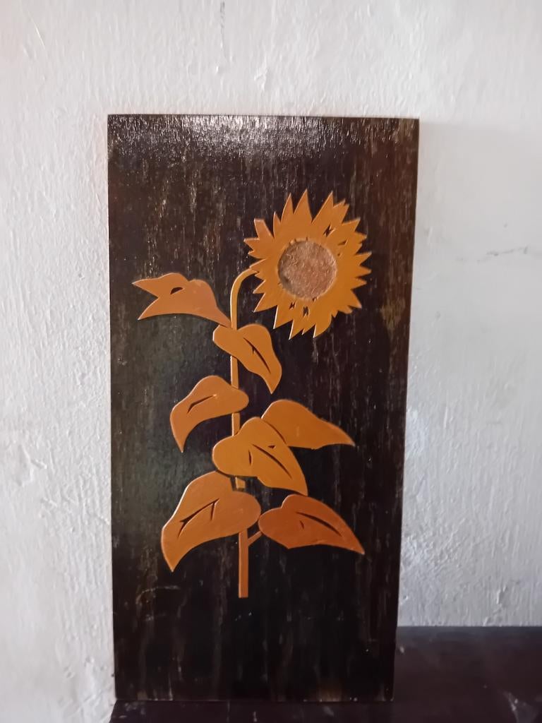 Houten wanddecoratie met zonnebloem, Antiek en Kunst, Kunst | Beelden en Houtsnijwerken, Wanddecoratie, Hout, Flora, 20 - 50 cm