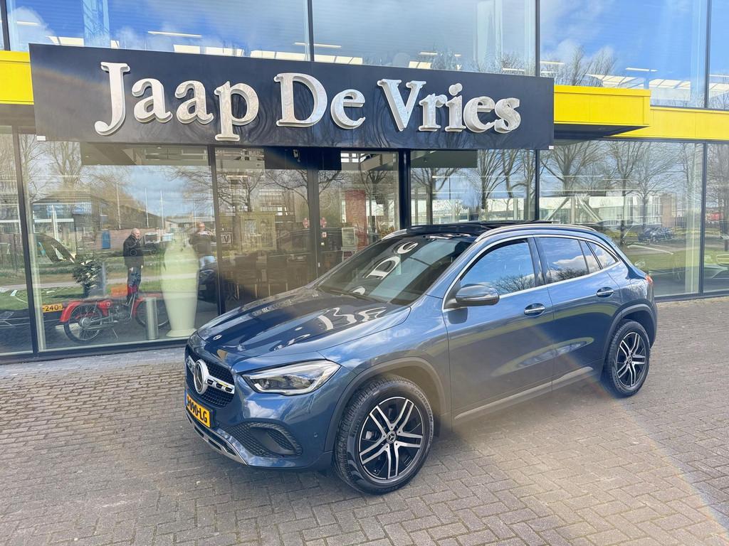 Mercedes-Benz GLA-klasse 200 Business Solution Luxury, Auto's, Mercedes-Benz, Bedrijf, Te koop, GLA, ABS, Achteruitrijcamera, Adaptive Cruise Control