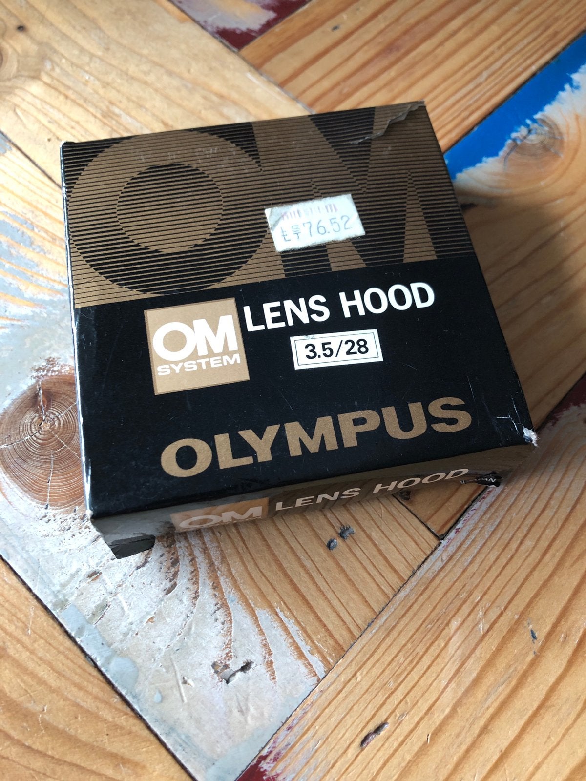 Olympus OM zonnekap voor 28mm 3.5, Zo goed als nieuw, 28 mm, OM System, Groothoeklens