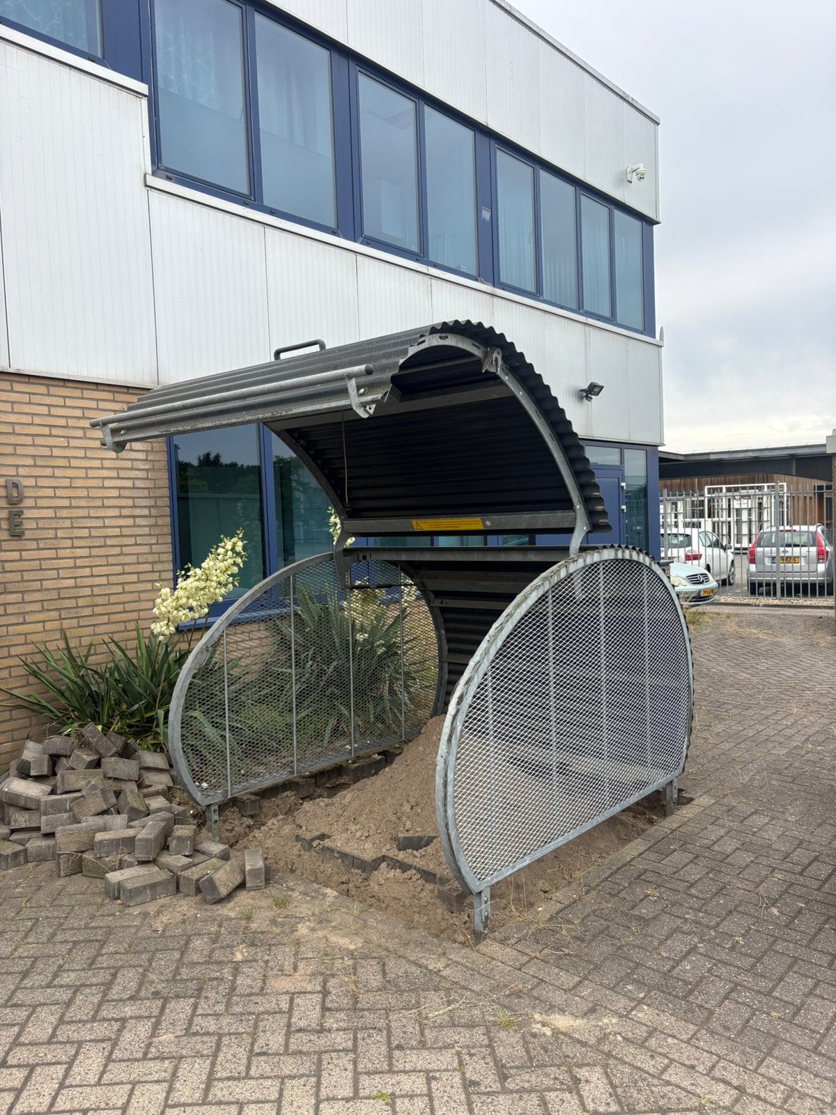 Fietsenstalling fietsrek opslagbox opslag, Ophalen, Zo goed als nieuw, Kunststof, Overige typen