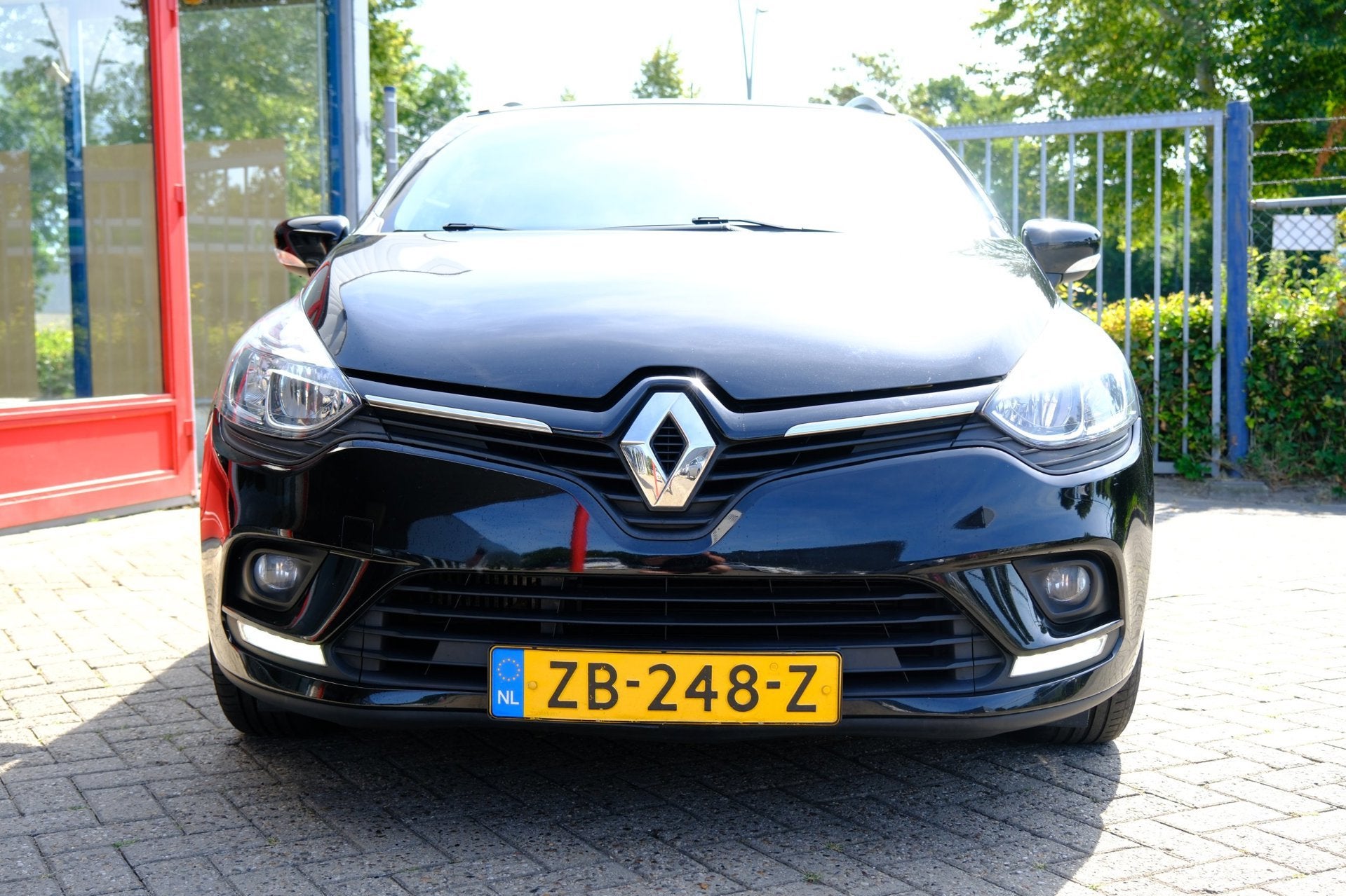 Foto 7 van Renault Clio Estate 0.9 TCe Limited Navi|Airco|LMV|DAB