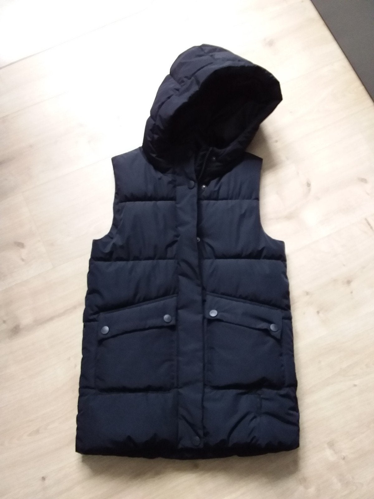 Zwarte bodywarmer meisje maat 152, Ophalen of Verzenden, Meisje, Jas