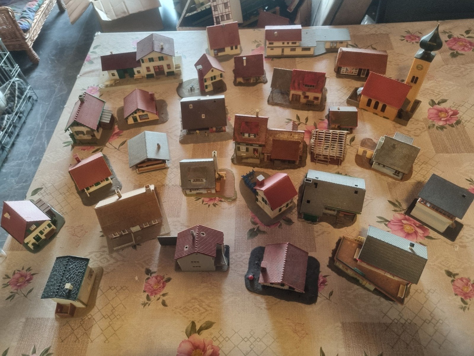 modeltrein huisjes, Ophalen, Poppenhuis