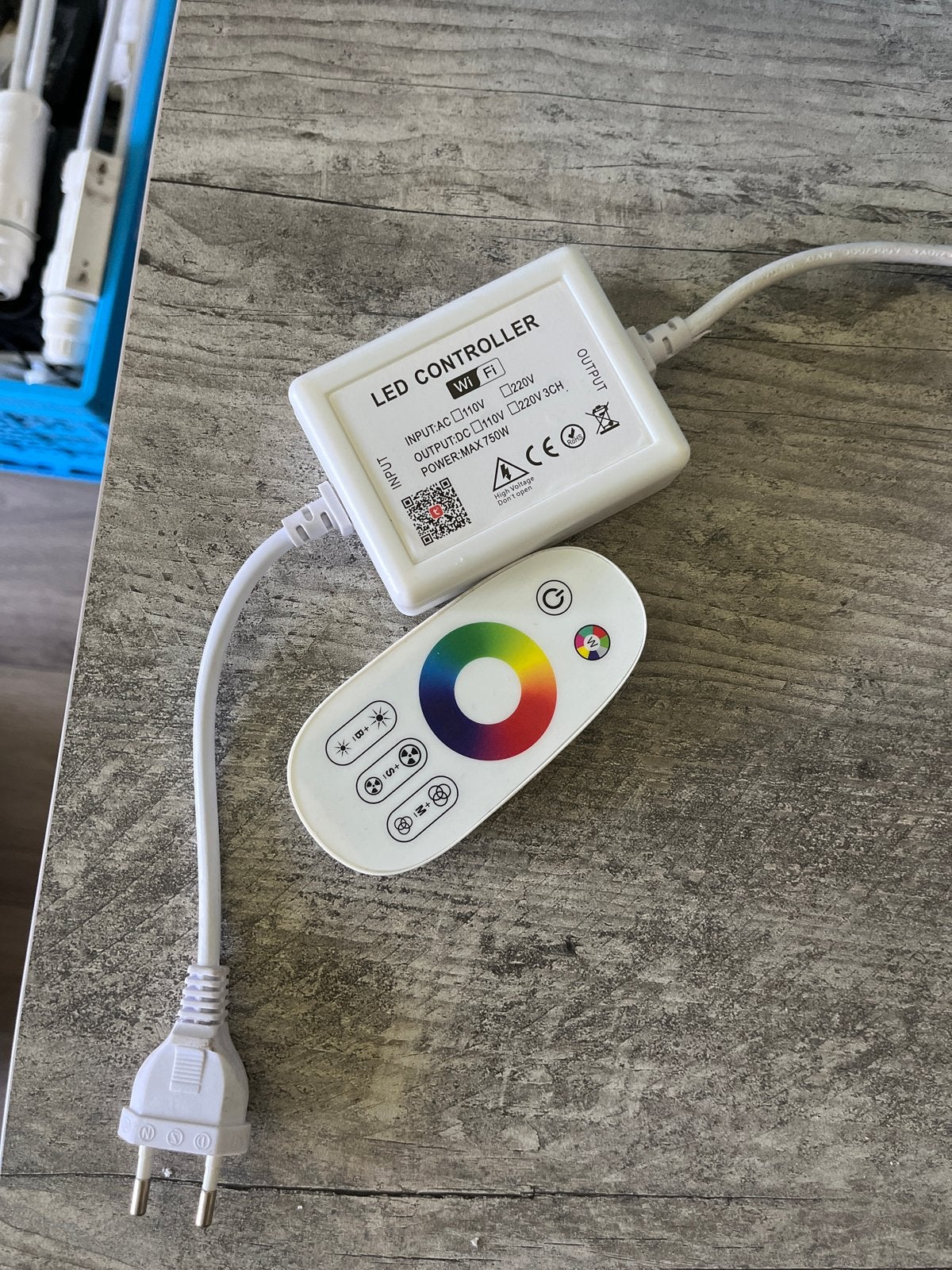 LED Controller 220V met Afstandsbediening & 1m LED strip, Ophalen of Verzenden, Nieuw