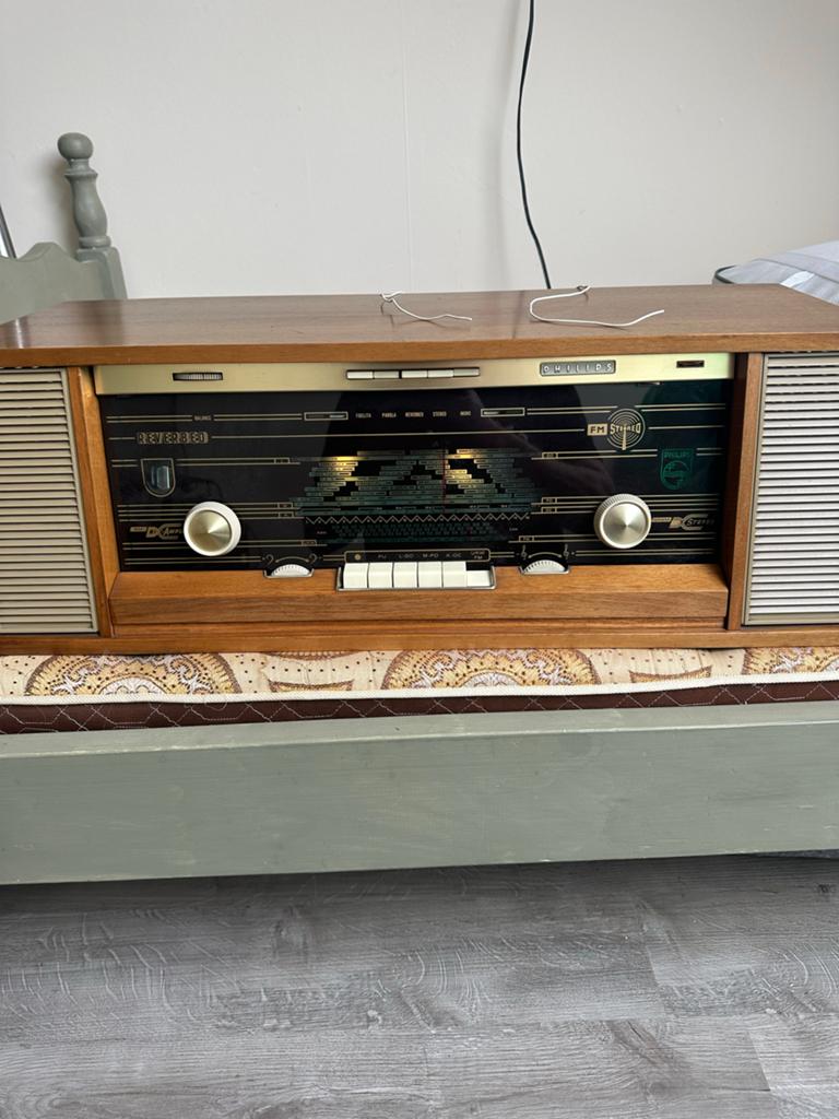 Vintage Philips Radio - ReverBeo, Ophalen of Verzenden, Gebruikt, Radio