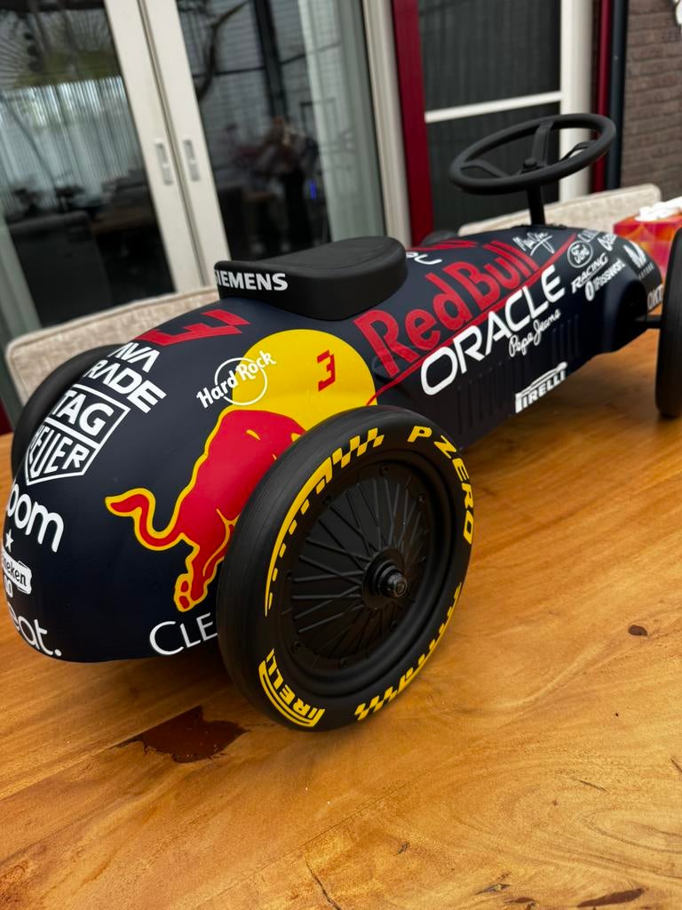 Stoere formule 1 loopauto red bull style, Ophalen of Verzenden, Zo goed als nieuw