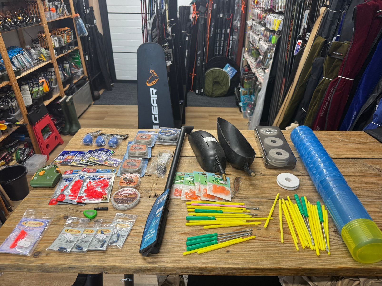 pakket div witvis en feeder materiaal , alles nieuw, Ophalen of Verzenden, Nieuw, Overige typen