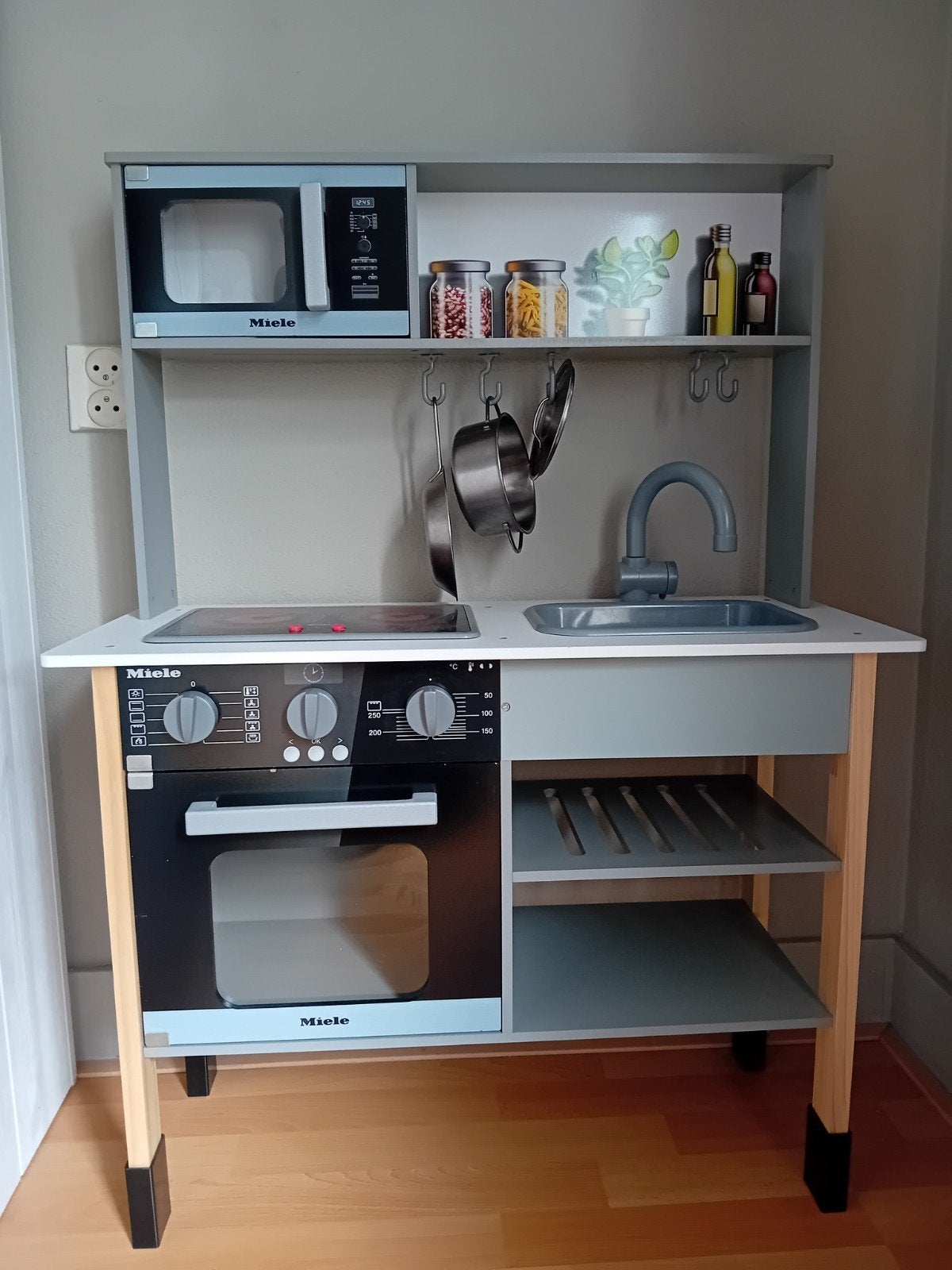 Miele Kinderkeuken licht en geluid, Ophalen, Zo goed als nieuw, Overige materialen, Speelkeuken