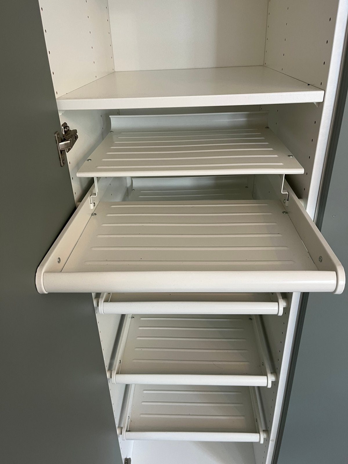 4 ikea komplement uitschuifbare schoenenrekken, Ophalen, Zo goed als nieuw