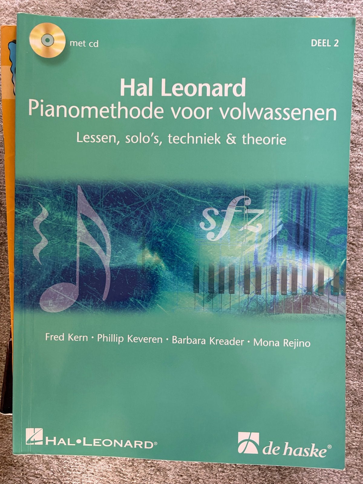 Hal Leonard Pianomethode voor volwassenen Deel 2 met CD, Gebruikt, Klassiek, Les of Cursus, Ophalen of Verzenden