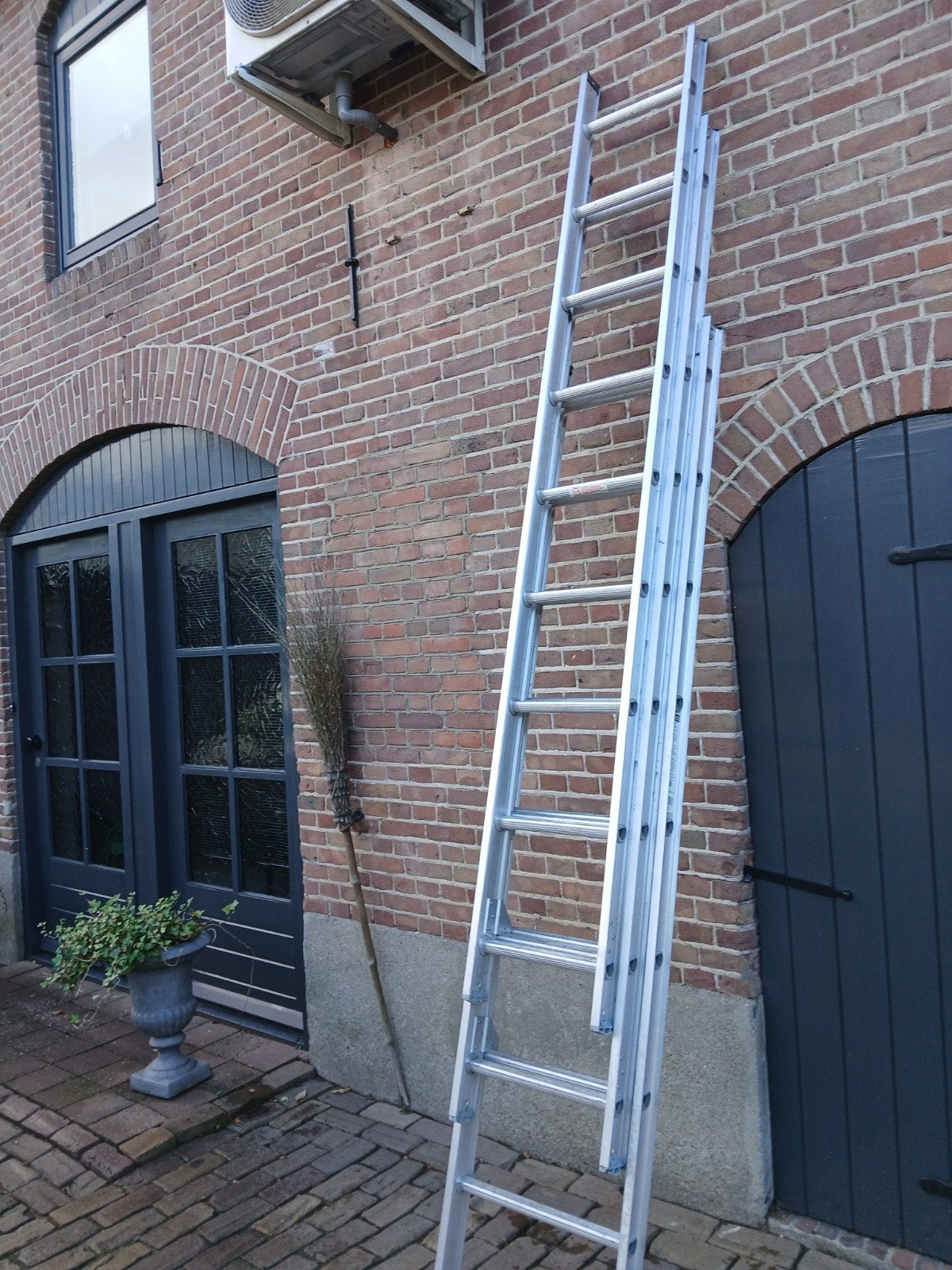 aluminiumladder//houten trap, Ophalen, Gebruikt