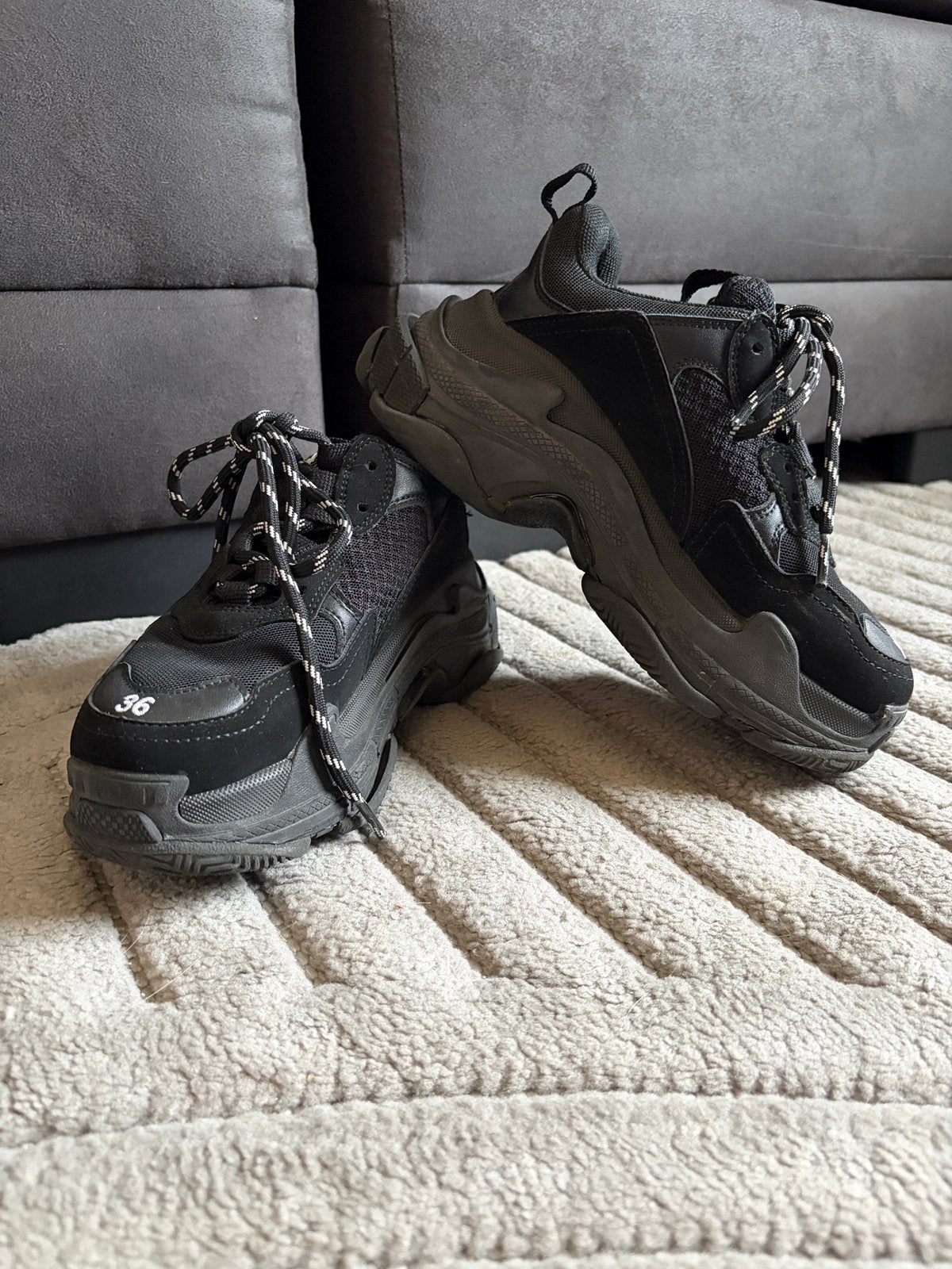 Balenciaga sneakers compleet zwart Triple S maat 36, Verzenden, Zwart, Nieuw, Sneakers of Gympen