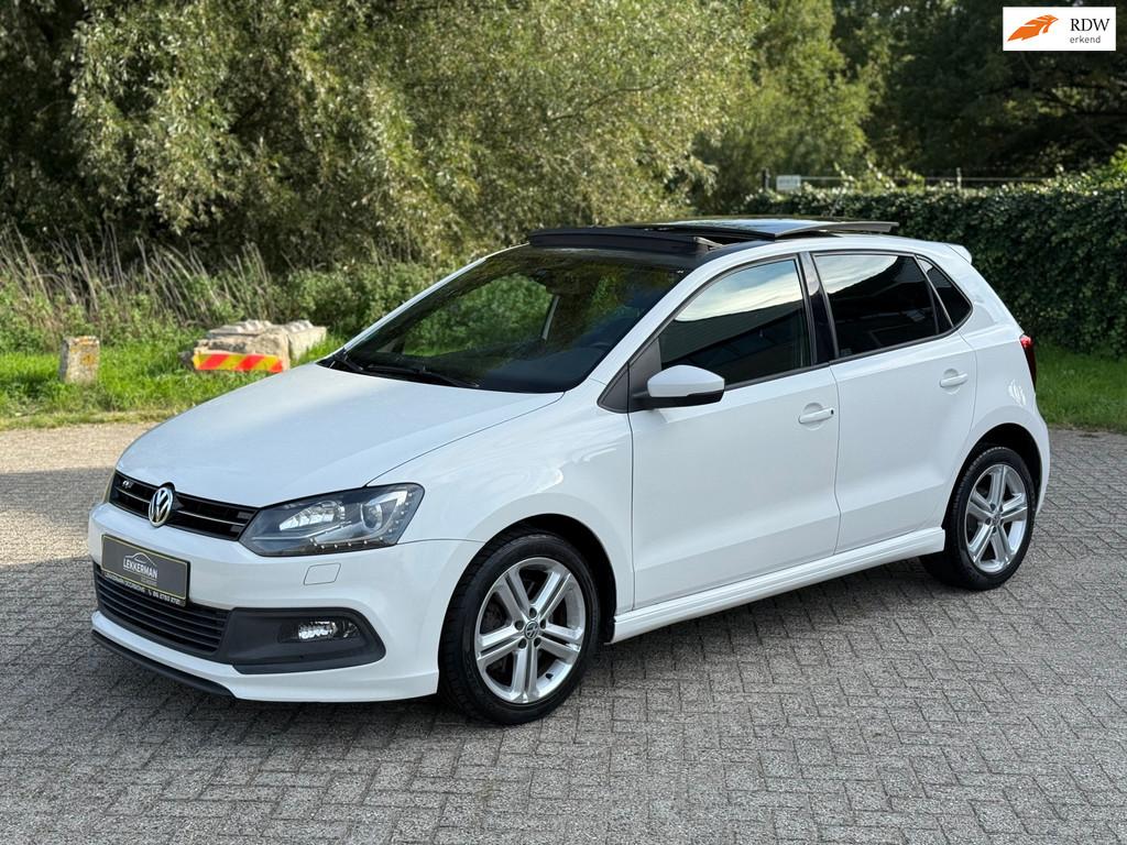 Volkswagen Polo 1.2 TSI R-LINE 105PK I PANO I 6-BAK I CRUISE, Voorwielaandrijving, Gebruikt, 4 cilinders, Electronic Stability Program (ESP)