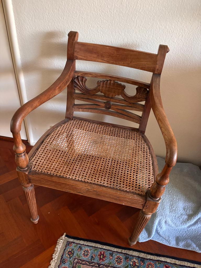 4 Nederlands-Indische armstoelen, teak en rotan, ca. 1920-19, Ophalen