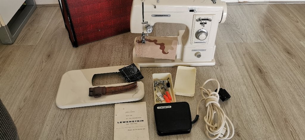 Naaimachine LEWENSTEIN astra  matic 865, Ophalen of Verzenden, Zo goed als nieuw, Naaimachine, Overige merken