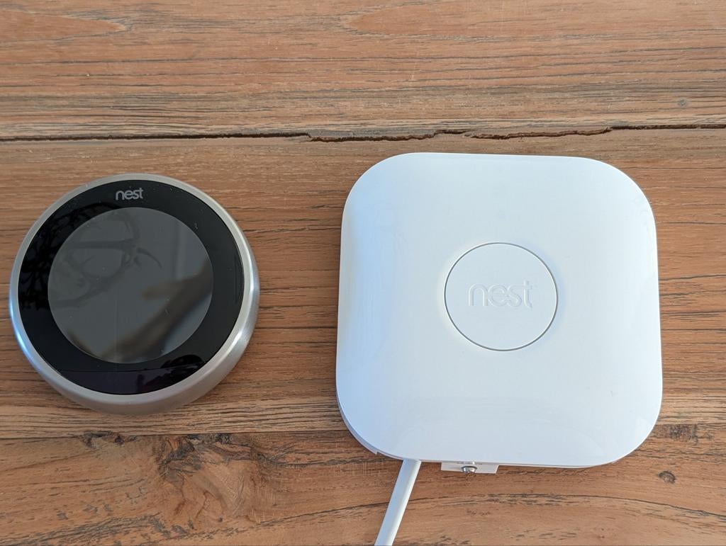 Nest Thermostaat v3, Doe-het-zelf en Verbouw, Thermostaten, Ophalen of Verzenden, Slimme thermostaat, Zo goed als nieuw